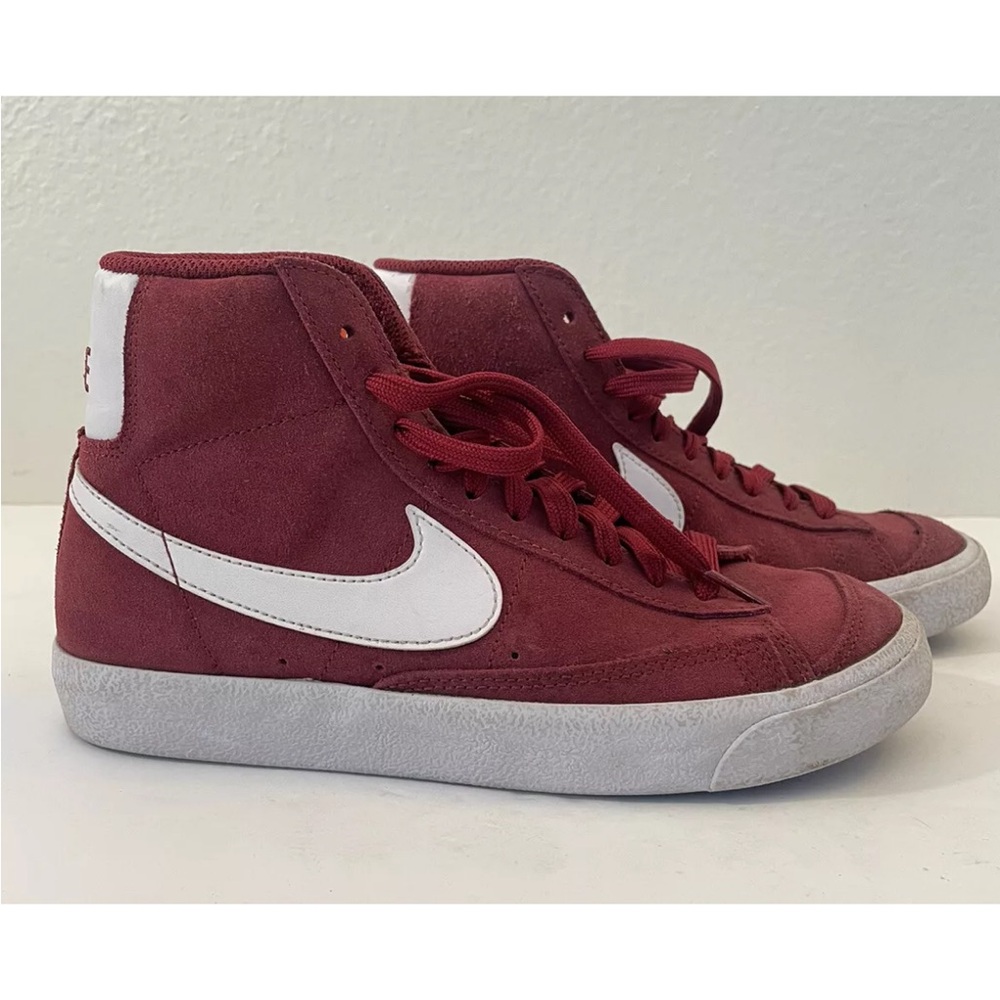 Nike Blazer Mid '77 Suede (GS) Big Kids' Shoes Team Red-White size 5y DC8248-600